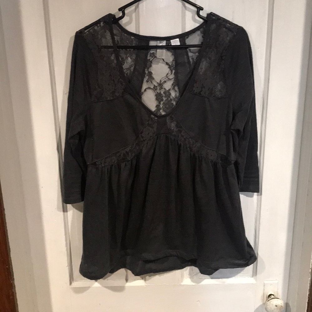Romantic Rebel top